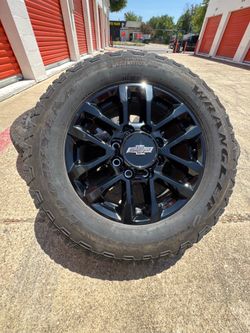 20s Chevy Silverado Trail Boss 2500 OEM 3500 Factory Wheel Rim Rines Wheels Black 2025