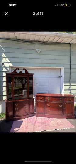 2-Piece Vintage Furniture Set