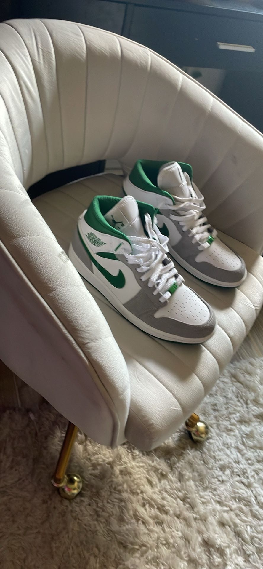 Green Jordan 1s