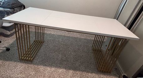 Modern Office Desk (White/Gold)