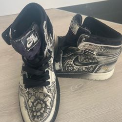 Size 8.5 - Air Jordan 1 Zoom Comfort 2 High Día De Muertos