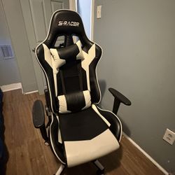 Gamer chair 