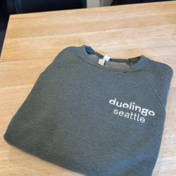 Duolingo Seattle Sweater - Medium
