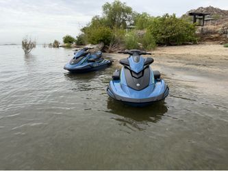 Jet skis