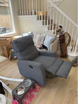 Free recliner