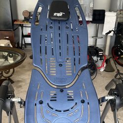 Teeter Hang Up Machine