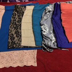 Lot of 8 Juniors Skirt Size Medium 