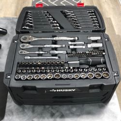 Husky Tool Set 270 Piece 