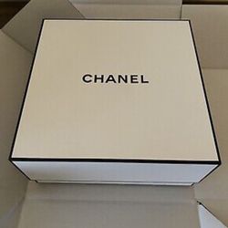 Authentic CHANEL Square Empty Gift Box Container 9” X 9” With Tissue And Black