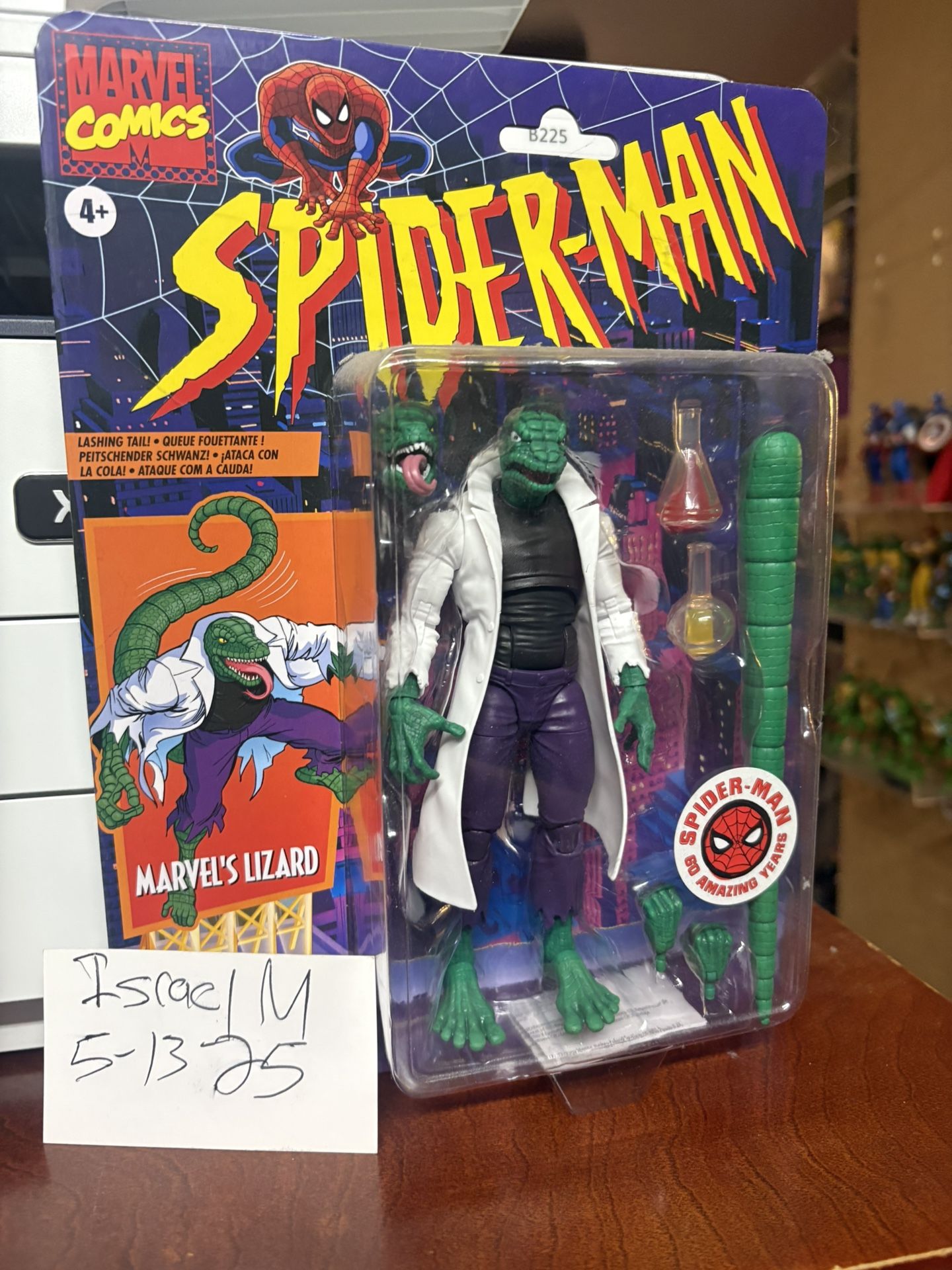 Marvel Legends Retro Spiderman and lizard