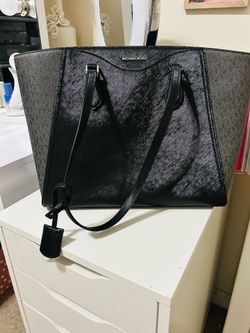 Michael Kors -Taryn Large Leather Tote