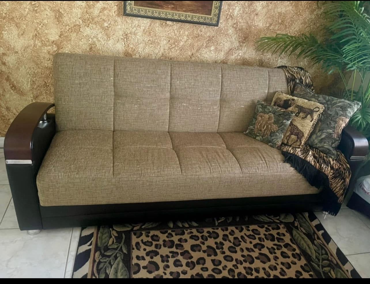 Sofa bed / Futon With storage