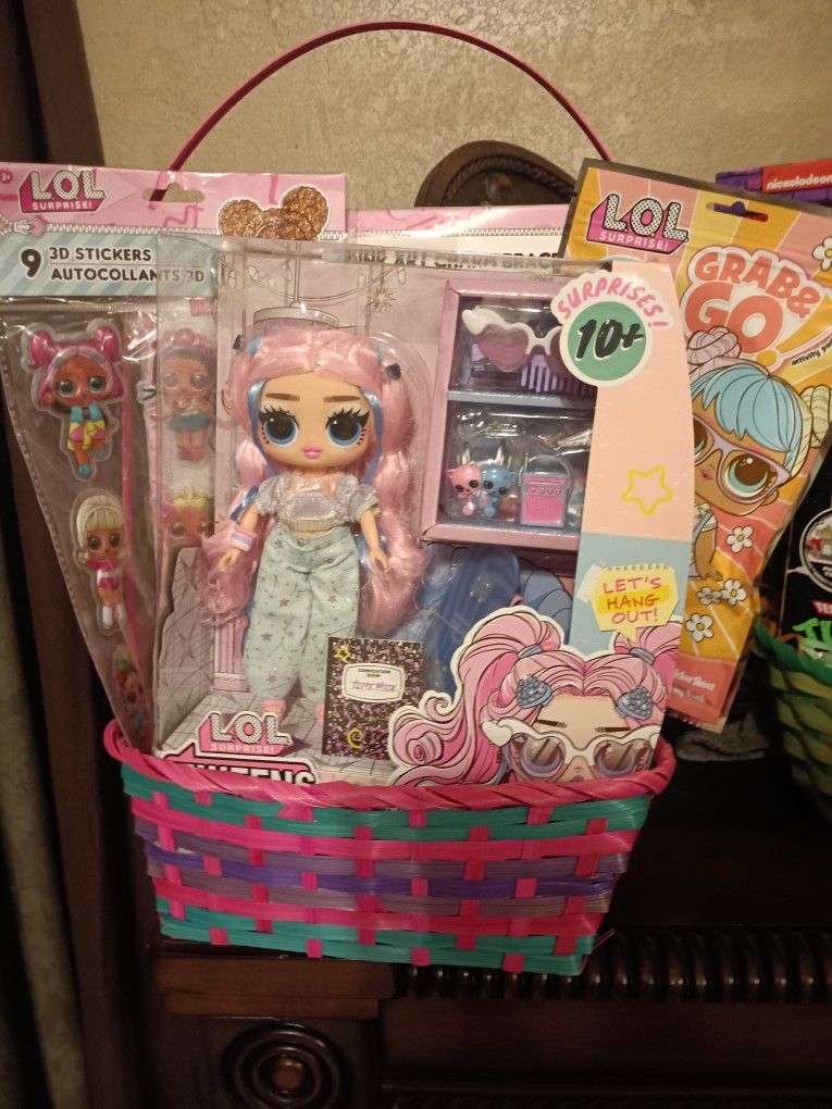 Lol Doll