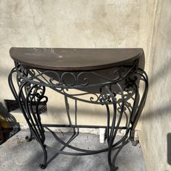 Home Interiors Celebrating Home Table