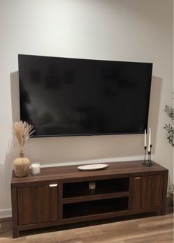 75” TV