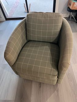 2 Bassett  swivel chairs