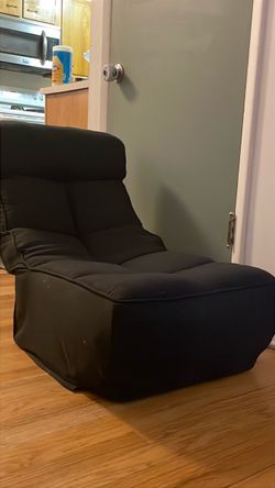 Gaming chair