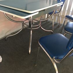 1947 Table And Chairs