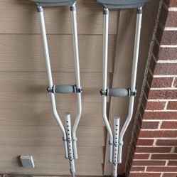 Crutches 