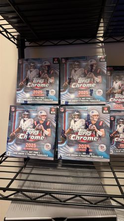 Topps Chrome Football - Mega Box
