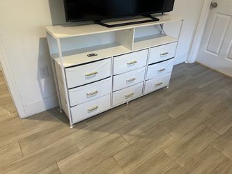Tv light Up Stand With Drawers