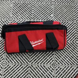 milwaukee bag