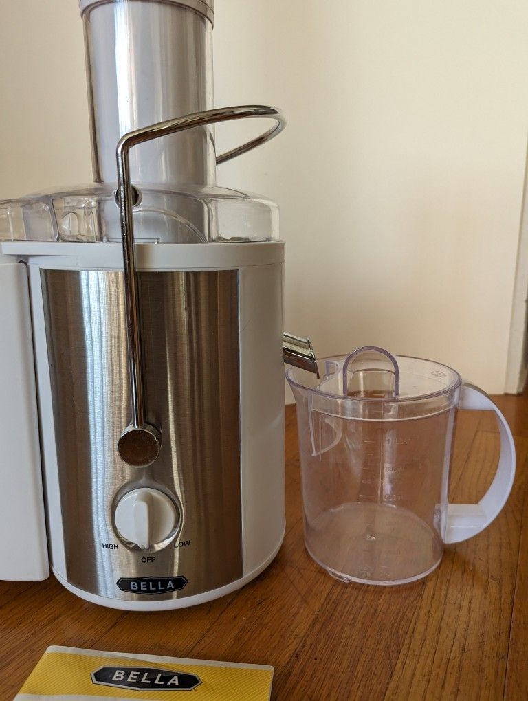 Bella, Juice Extractor for Sale in Fairfield, NJ - OfferUp