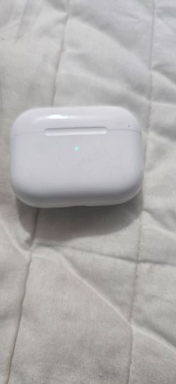 APPLE AIR PODS PRO 1ST GENERATION