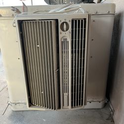 CHAMPION SWAMP COOLER 