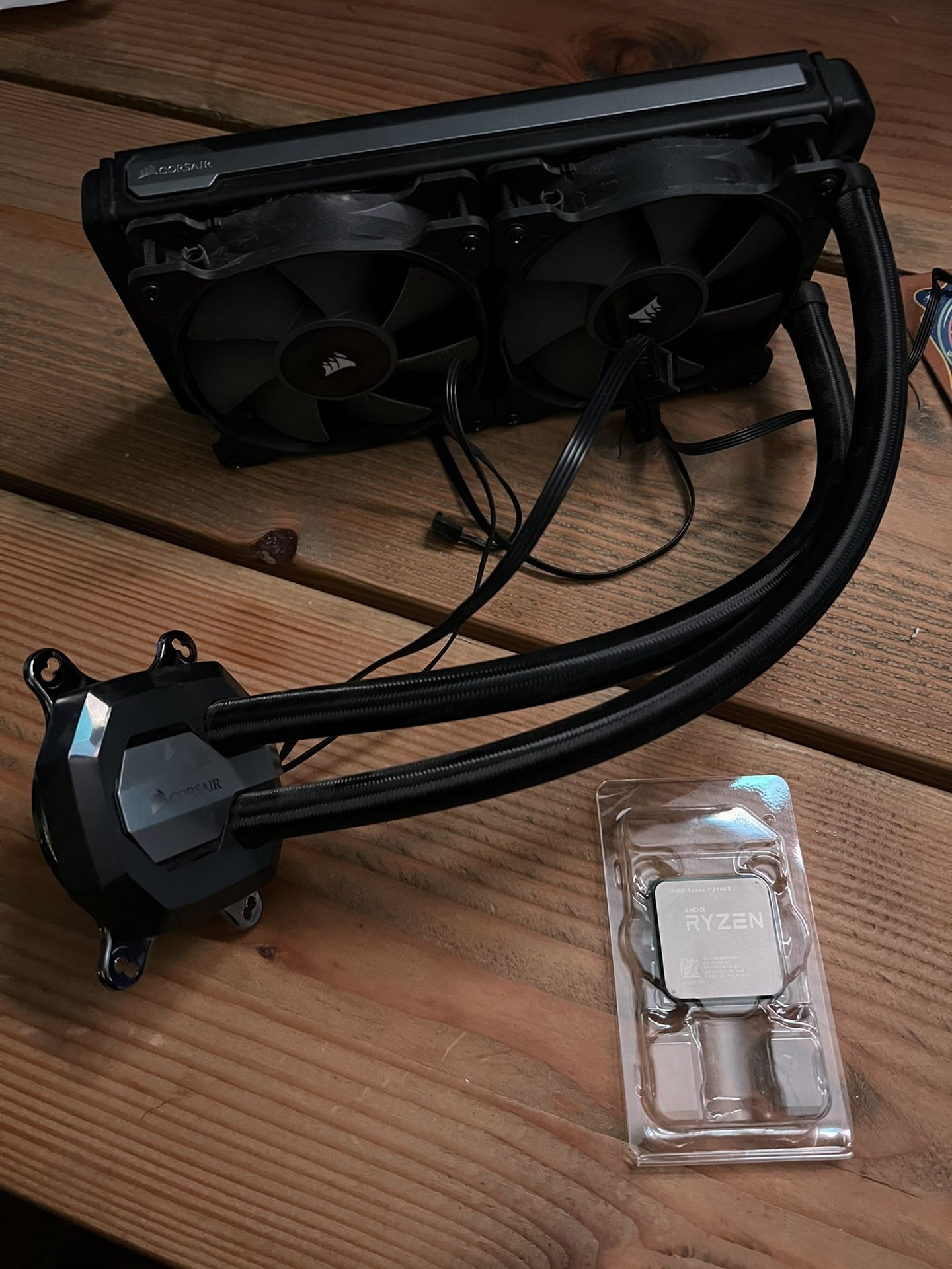 AMD Ryzen 7 2700x and Corsair H100i V2 Water Cooler