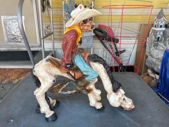 Large Vintage Western Cowboy Sheriff & Horse Sculpture. c1977  Universal Statuary Corp #523