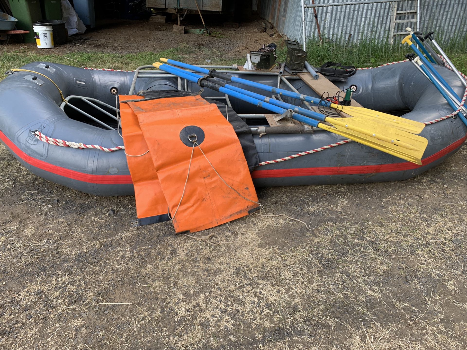 CAmpways miwok river raft 8 person for Sale in Banks, OR OfferUp