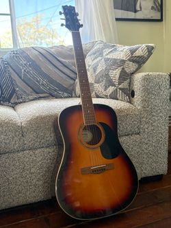 Mitchell Acoustic Guitar – Sunburst Finish