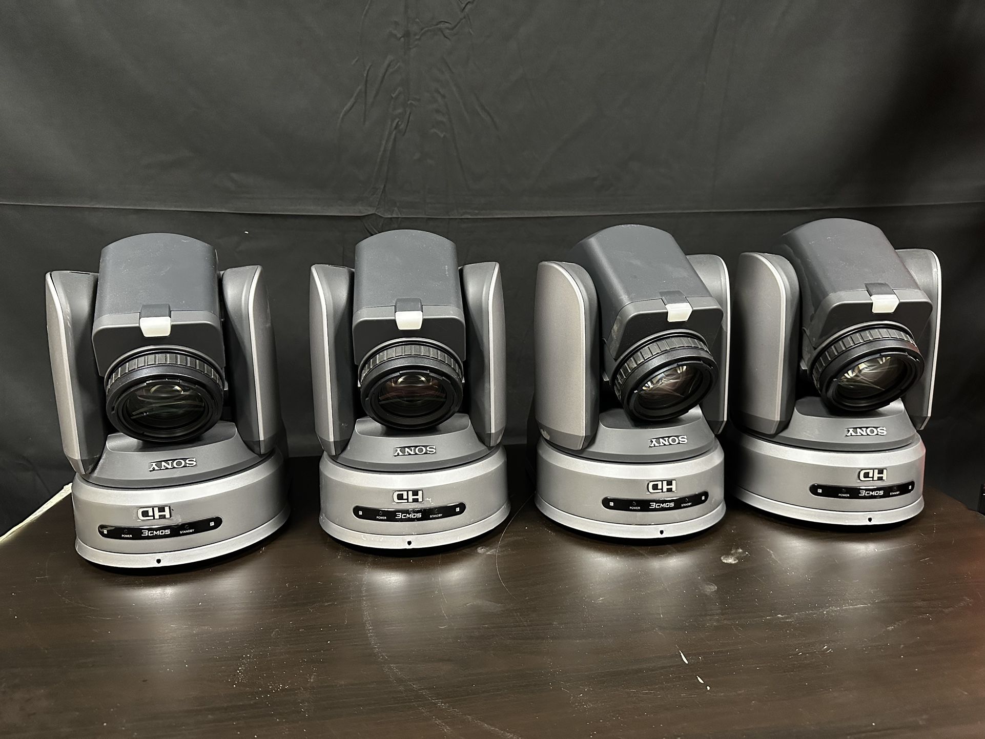 Sony BRC-H900 HD PTZ 4 Cameras With Rm-BR300 Remote