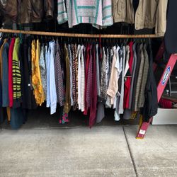 Women’s Clothing 