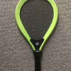 New badminton/tennis racket