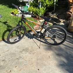 New Huffy Alpine Mountain Bike