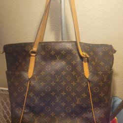 LV large bag