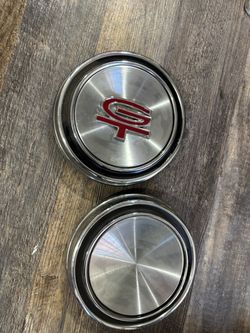 1968 mustang  caps wheel
