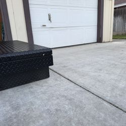 Caja de herramienta Husky 