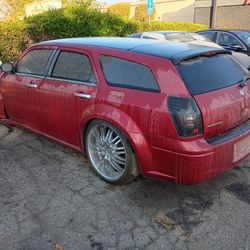 06 Dodge Magnum Parts