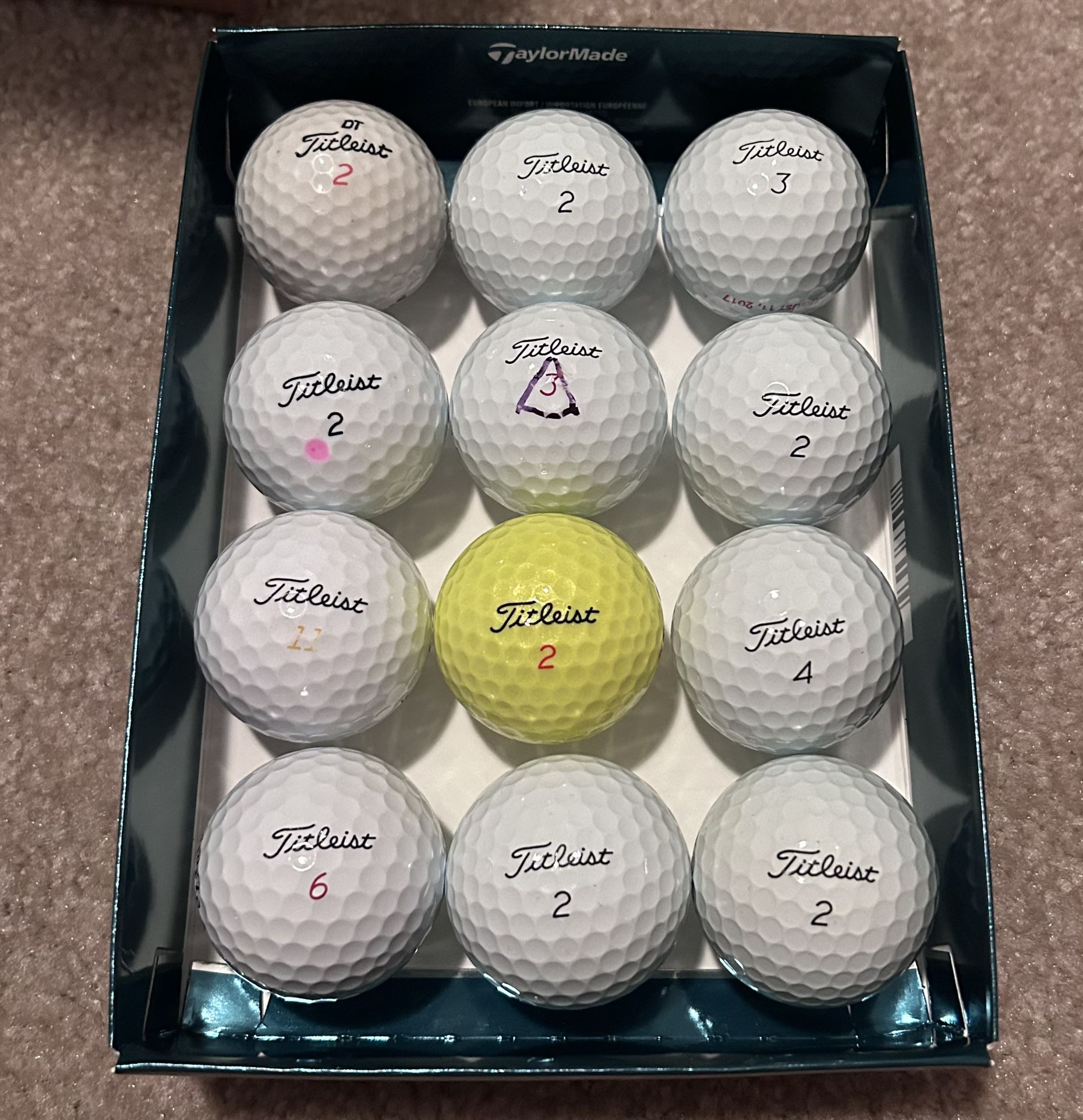 1 Dozen Of Titleist Golf Balls (6 Pro V1’s)