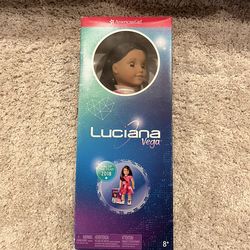 AMERICAN GIRL 18”DOLL LUCIANA VEGA GIRL OF THE YEAR 2018 $195 obo