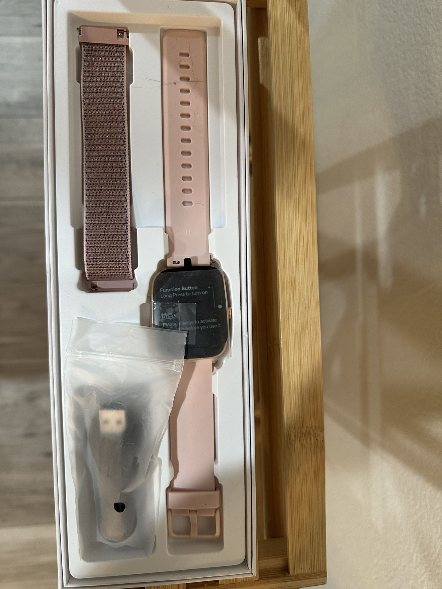 smartwatch/fitbit