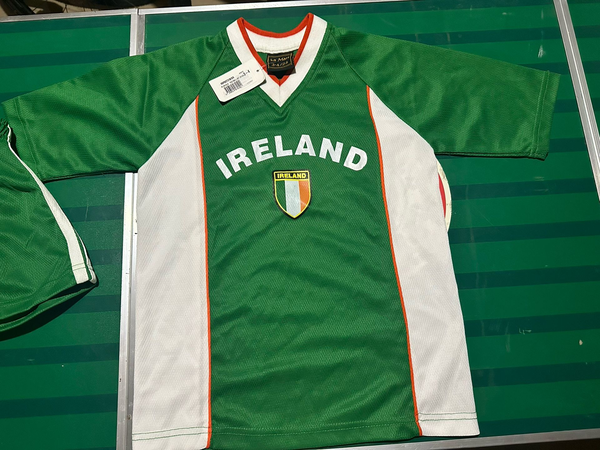 Ireland Boys Size3-4 Outfit