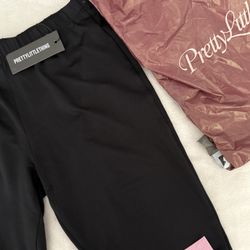 Brand New Capris Prettylittlething