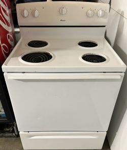 White Amana Electric Stove