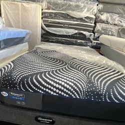 Queen Mattress Sealy 