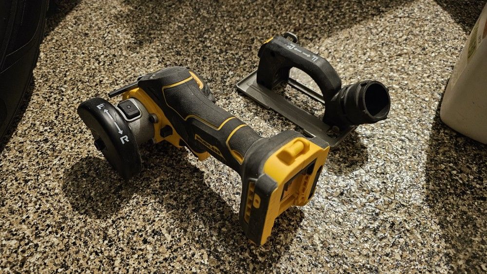 Dewalt Cut Off Tool