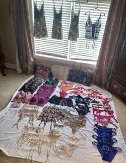 Victoria Secret Wholesale Lot NWT /NWOT $4,000 Worth -80% OFF